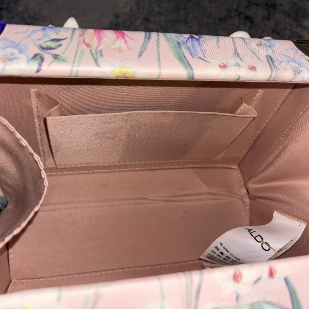 Aldo Campolano Floral Box Bag - Picture 7 of 7
